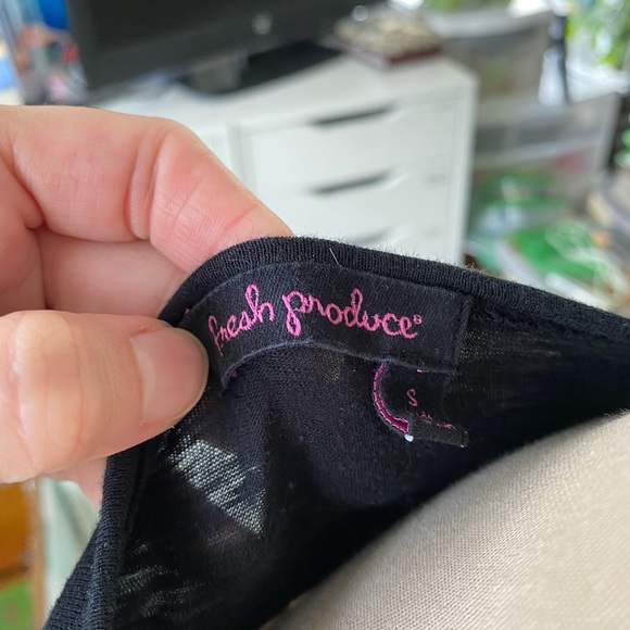 Fresh Produce Cotton Tunic Top S Black Front Pocket VGUC - Picture 5 of 5